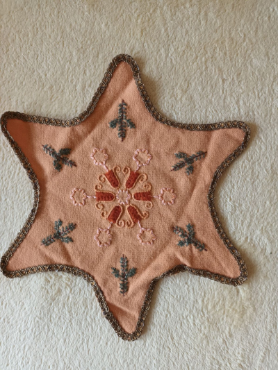 Vánoční dekorace na stůl