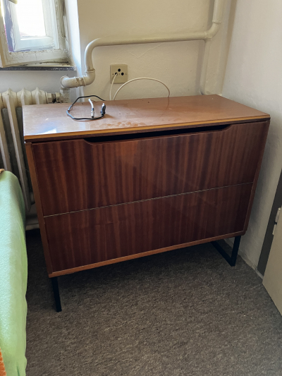 Prádelník (peřiňák) 76x90x41