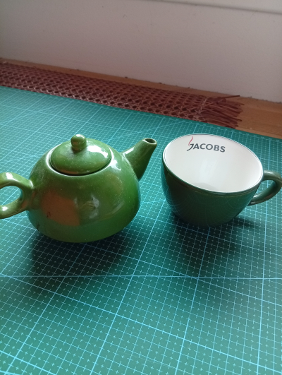 Malá konvice + šálek