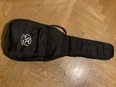 Pouzdro na malou kytaru