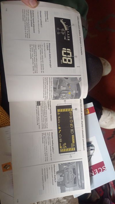 Renault Scenic - návod k obsluze