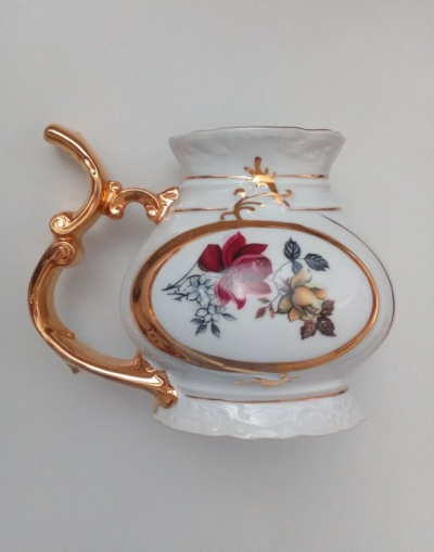 Lázeňské pítko - karlovarský porcelán