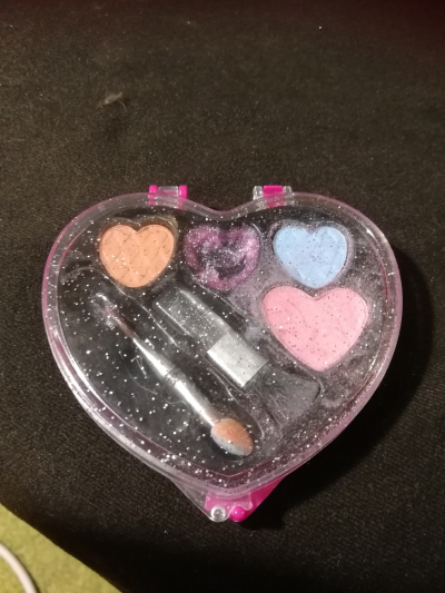 Líčení na panenky