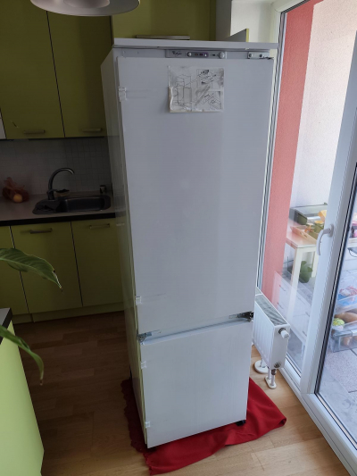 Kombinovaná vestavná chladnička Whirlpool ART 483/4