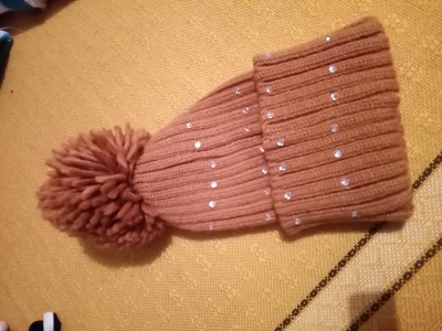 oranžovo hnědý kulich nový