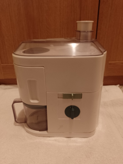 Odšťavňovač Philips