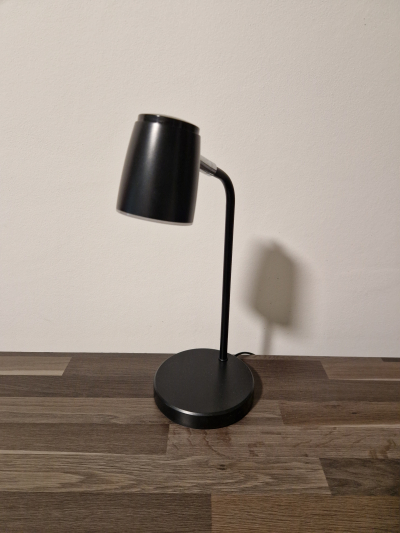 Stolní lampička