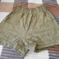Kraťasy zelené zn. Shein vel. M,
