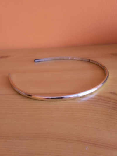 ČELENKA DO VLASŮ ZLATÁ 9.