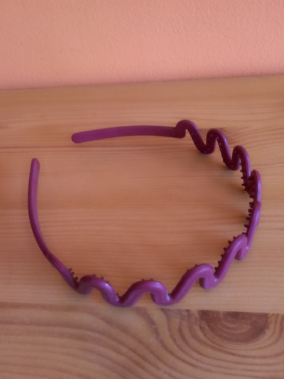 ČELENKA DO VLASŮ 6.