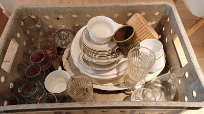 Směs starého nádobí