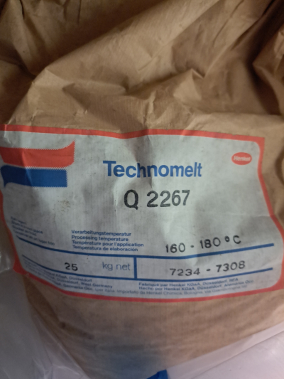 Tavné lepidlo Technomelt Q 2267