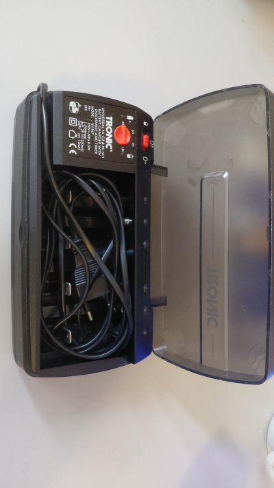 Nabíječka baterií