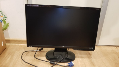 Stary stolni pocitac