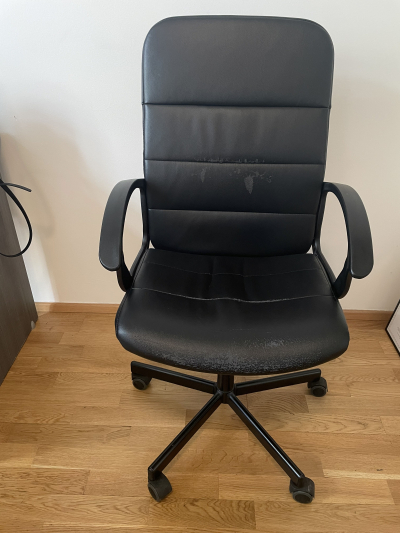 Kancelářská židle 2