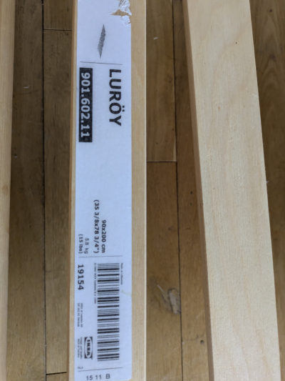 Postel dřevo na matraci 90x200