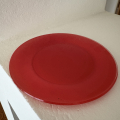 Červený talíř