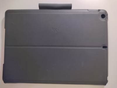 Logitech pouzdro s klávesnicí pro iPad