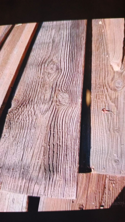 Trochu dřeva na topení