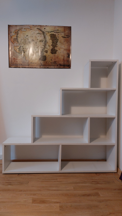 Regál "schody" 4 patrové bílé