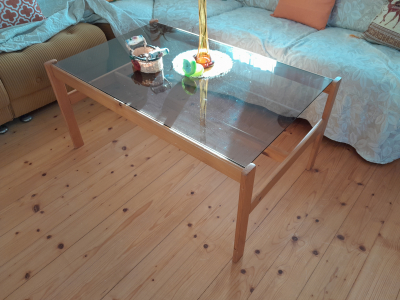 Konferenční stolek