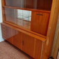 Skříň,knihovna a sekretář .