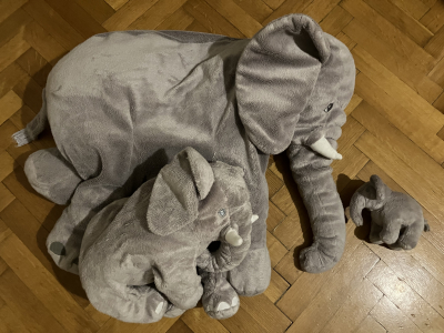 Rodinka slonu z Ikea