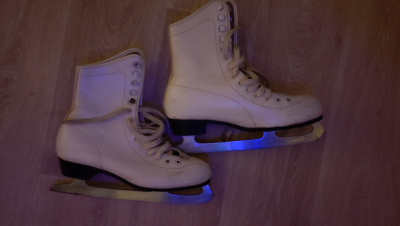 Dámské kožené brusle vel. 38