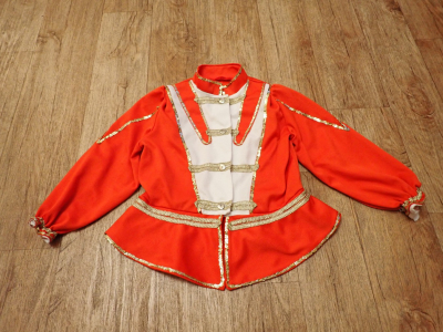 Kostým 1, velikost 110/116