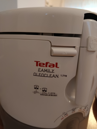 Fritéza s možností filtrace oleje