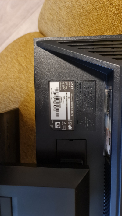 Monitor ke starému počítači