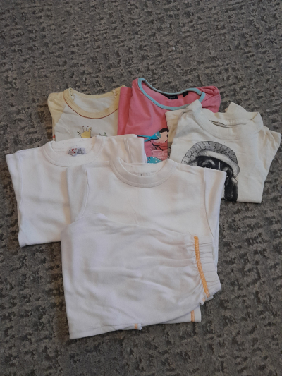 Dětské oblečení vel 98/104, holčičí