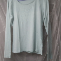 Bledě zelené tričko vel. M