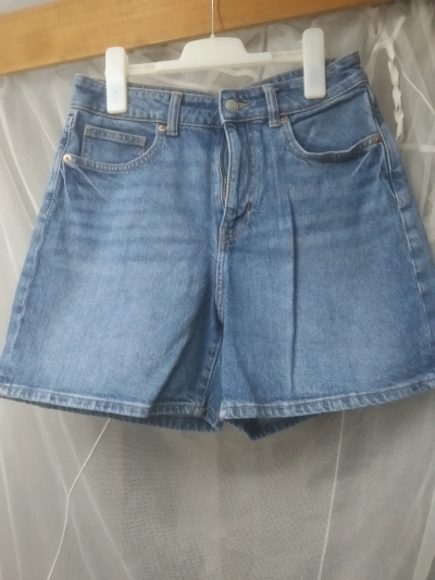 Džínové kraťasy vel. 38