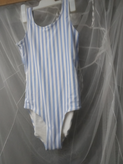 Jednodílné plavky vel. S