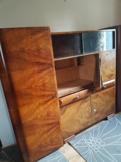 SEKRETÁŘ, STAROŽITNÝ 20 LÉTA .