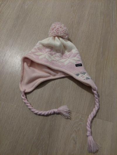 Zimní čepice zn.Eisrær pro holčičku 1-3 roky