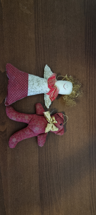 Plyšové ozdoby na stromek