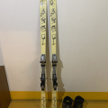 Starší lyže Sporten 180 s rozbitým vázáním + lyžáky vel. 39