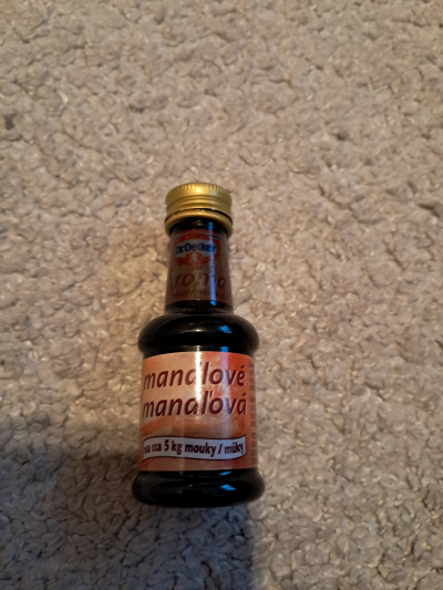 Mandlové aroma, po expiraci