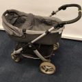 Daruji dětský kočárek