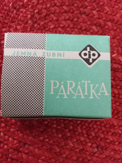 Zubní párátka