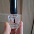 Lak na nehty pruhledny Revolution