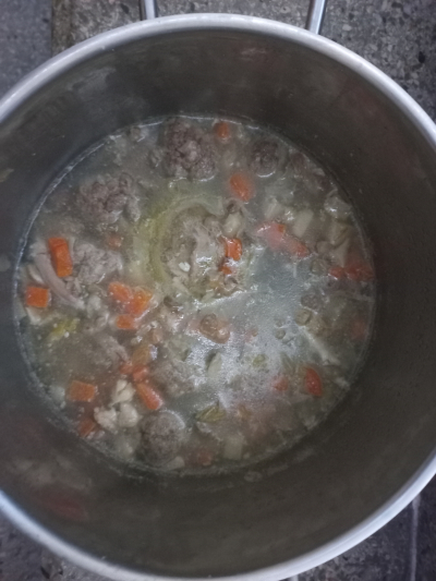 Knedlíčková polévka