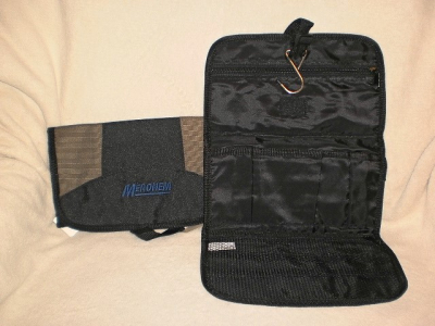 Závěsný koupelnový systém (2 ks)