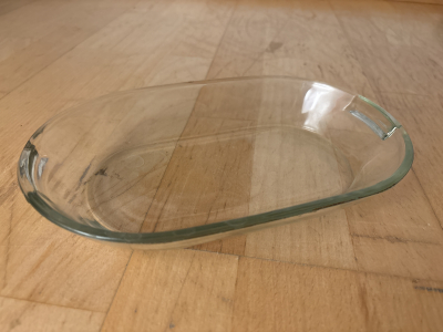 Pekacek skleneny nizky