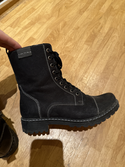 Dámské kožené boty 37