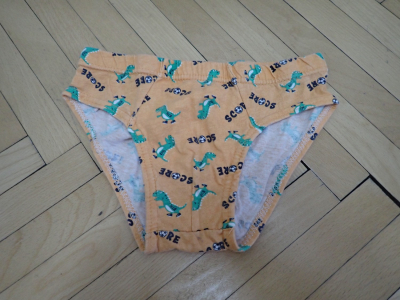 Slipy 9, velikost 98/104