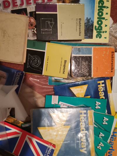 Ucebnice elektronika dejepis angličtina