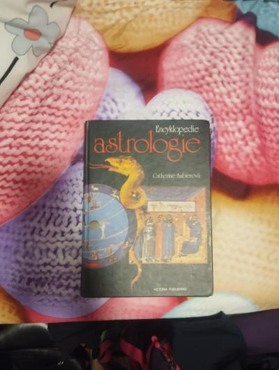 Kniha astrologie